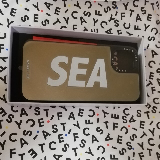 casetify  iPhone11 wind and sea