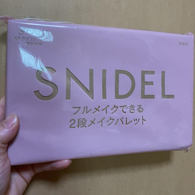 SNIDEL(スナイデル)のsnidel メイクパレット コスメ/美容のキット/セット(コフレ/メイクアップセット)の商品写真