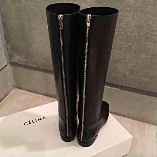 celine(セリーヌ)の新品 セリーヌ ロングブーツ ジップ レディースの靴/シューズ(ブーツ)の商品写真