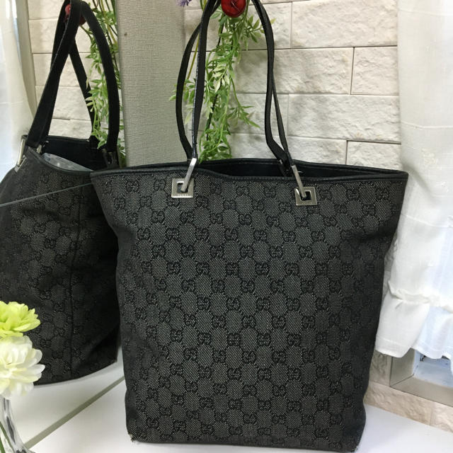 Gucci(グッチ)のグッチ　GUCCI トートパッグ　バケツ型　トートバック　GG柄 レディースのバッグ(トートバッグ)の商品写真