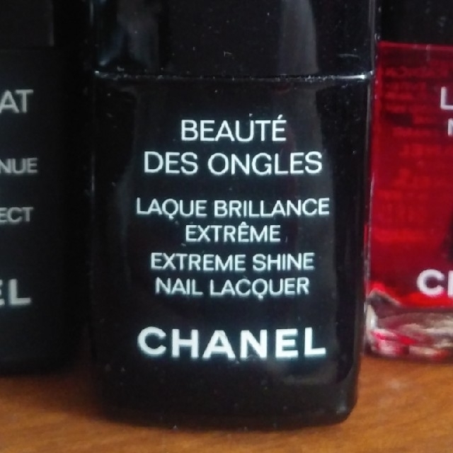 CHANEL(シャネル)のシャネル ラック ブリリアンス エクストレムトップコート コスメ/美容のネイル(ネイルトップコート/ベースコート)の商品写真