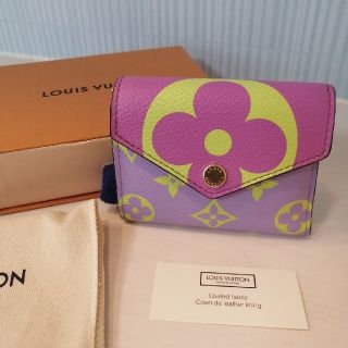 ルイヴィトン(LOUIS VUITTON)のルイヴィトン ジャイアント  ポルトフォイユ ゾエ 三つ折り財布  M67670(財布)