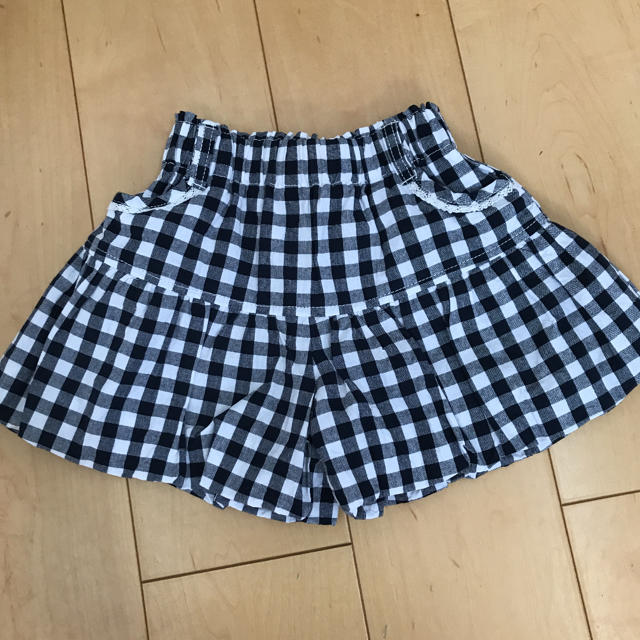 ショートパンツ キュロット スカート　100〜110 キッズ/ベビー/マタニティのキッズ服女の子用(90cm~)(パンツ/スパッツ)の商品写真