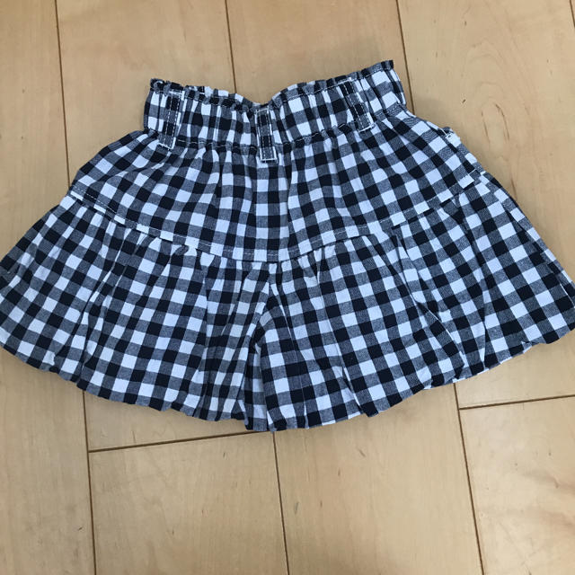 ショートパンツ キュロット スカート　100〜110 キッズ/ベビー/マタニティのキッズ服女の子用(90cm~)(パンツ/スパッツ)の商品写真