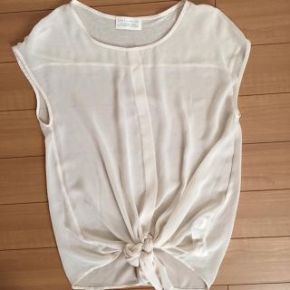 ザラ(ZARA)のZARA トップス(シャツ/ブラウス(半袖/袖なし))