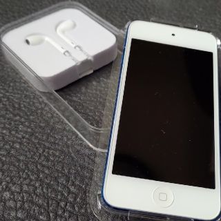 アップル(Apple)のiPod touch MKHV2J/A(第6世代) 32GB/ブルー(ポータブルプレーヤー)