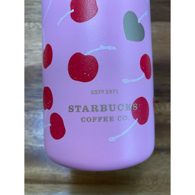 Starbucks Coffee(スターバックスコーヒー)の限定香港スタバ　コラボタンブラー  インテリア/住まい/日用品のキッチン/食器(タンブラー)の商品写真