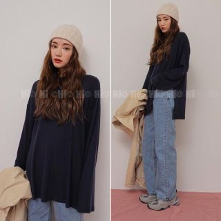 スタイルナンダ(STYLENANDA)のSTYLE NANDA  ルーズ長袖サイドスリットTシャツ(Tシャツ(長袖/七分))