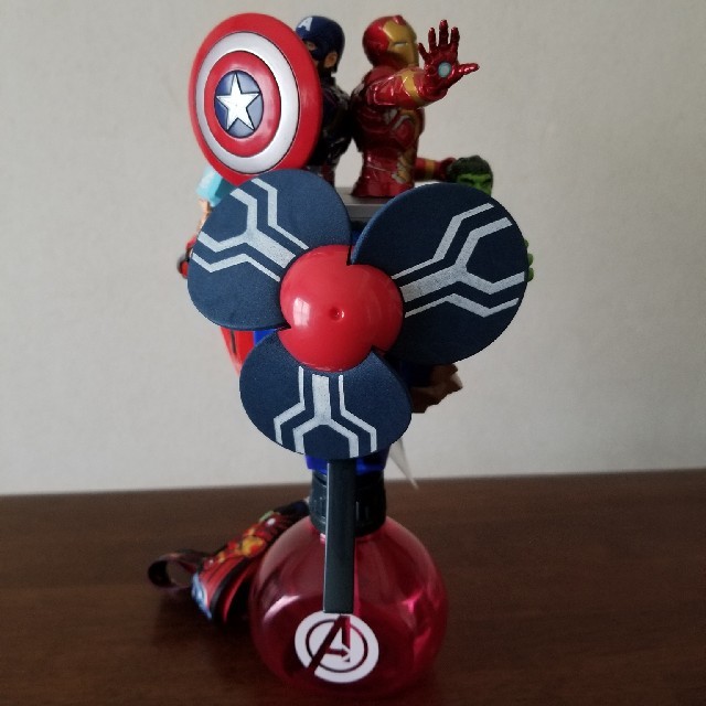 MARVEL(マーベル)のレア香港ディズニー 限定品 MARVEL ミストファン エンタメ/ホビーのおもちゃ/ぬいぐるみ(キャラクターグッズ)の商品写真