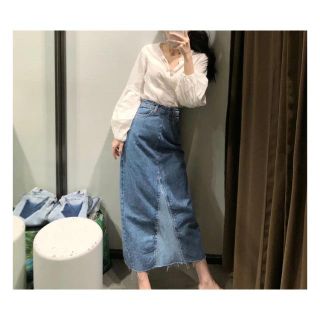 ザラ(ZARA)の1689＊S/S ツートーン デニムスカート  (ひざ丈スカート)