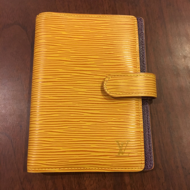 本物保証新品 LOUIS VUITTON - エピ 手帳カバー 黄色の通販 by こころ