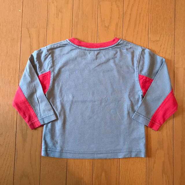 GUESS(ゲス)のbabyGUESS 長袖カットソー キッズ/ベビー/マタニティのキッズ服男の子用(90cm~)(Tシャツ/カットソー)の商品写真