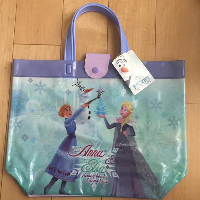 Disney(ディズニー)のアナと雪の女王 プールバッグ 新品・未使用 キッズ/ベビー/マタニティのこども用バッグ(その他)の商品写真
