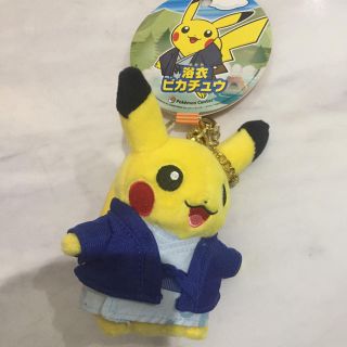 ポケモン ポケモンストア大分限定品 浴衣ピカチュウぬいぐるみ の通販 ラクマ