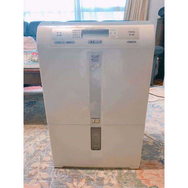 SHARP - シャープ 衣類乾燥除湿機 DW-K14FX-Wの通販 by SHARP - シャープ 衣類乾燥除湿機 DW-K14FX-Wの通販 by