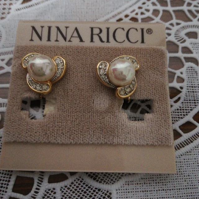 NINA RICCI(ニナリッチ)の美品・ニナリッチ　イヤリング レディースのアクセサリー(イヤリング)の商品写真