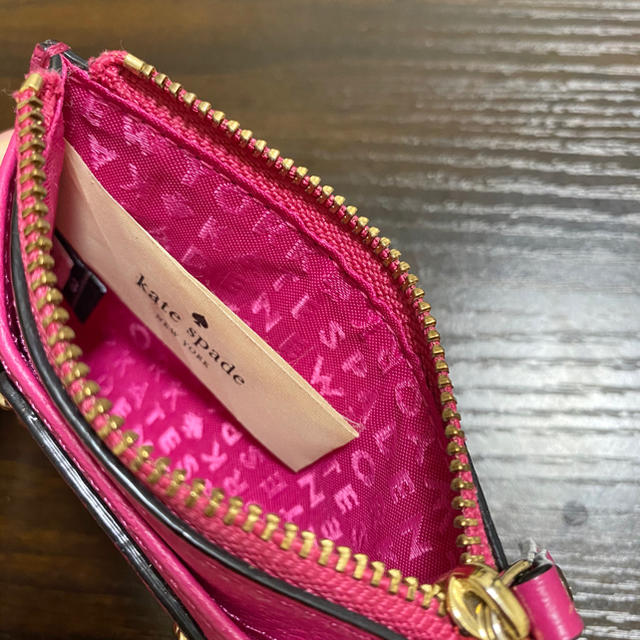 kate spade new york(ケイトスペードニューヨーク)のケートスペード　カードケース レディースのファッション小物(名刺入れ/定期入れ)の商品写真