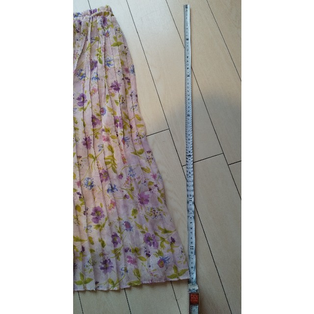 花柄プリーツスカート レディースのスカート(ひざ丈スカート)の商品写真