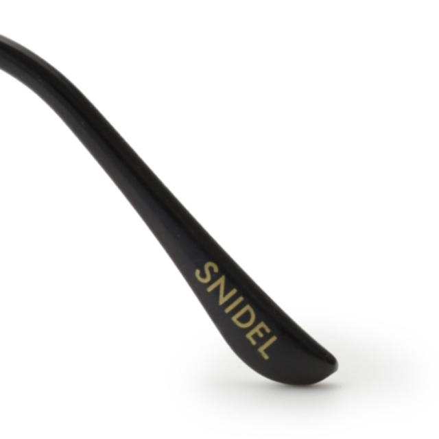 SNIDEL(スナイデル)のナローグラス レディースのファッション小物(サングラス/メガネ)の商品写真