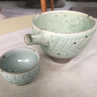 有田焼　粉引釉丸酒器(食器)