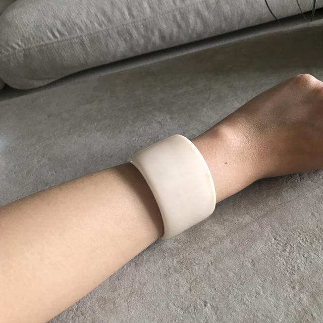 TODAYFUL(トゥデイフル)のTodayful Marble Wide Bangle レディースのアクセサリー(ブレスレット/バングル)の商品写真