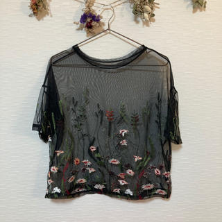 ジーナシス(JEANASIS)のJEANASIS 花柄 刺繍 シースルートップス(シャツ/ブラウス(半袖/袖なし))