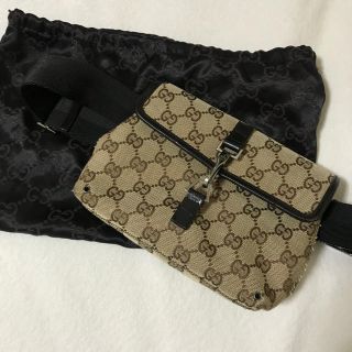 グッチ(Gucci)のグッチ　GGキャンバス　ウエストポーチ(ボディーバッグ)