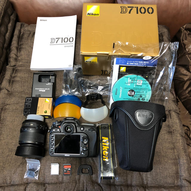 Nikon Ｄ7100 セットデジタル一眼