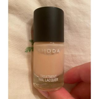 エモダ(EMODA)のEMODA エモダ　ネイルカラー　HoneyMilk マニキュア　新品(マニキュア)