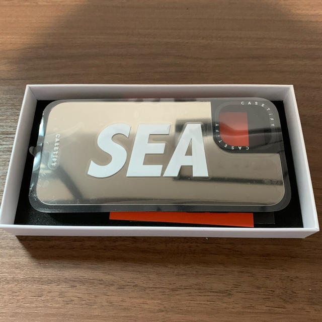 Wind and sea iPhone ケース