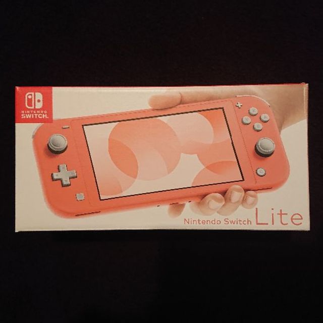 Nintendo Switch(ニンテンドースイッチ)の新品未開封 Nintendo Switch Lite コーラル エンタメ/ホビーのゲームソフト/ゲーム機本体(家庭用ゲーム機本体)の商品写真