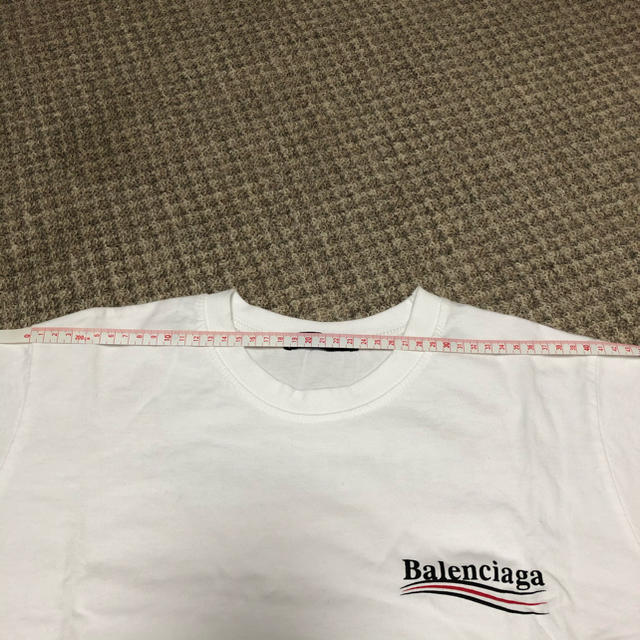 バレンシアガ Tシャツ 白 メンズのトップス(Tシャツ/カットソー(半袖/袖なし))の商品写真