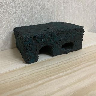 爬虫類　シェルター(爬虫類/両生類用品)