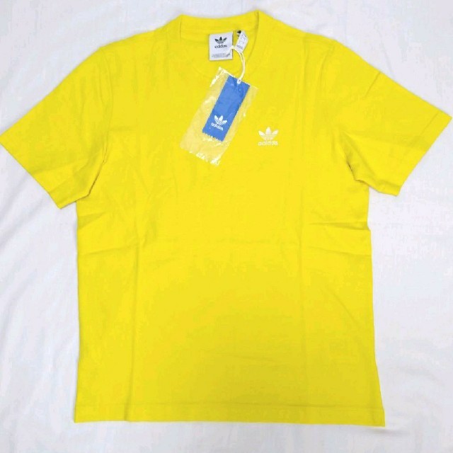 adidas(アディダス)の新品 L adidas originals Tシャツ ワンポイント ロゴT 黄 メンズのトップス(Tシャツ/カットソー(半袖/袖なし))の商品写真