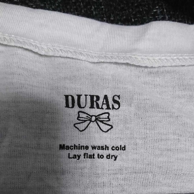 DURAS(デュラス)のデュラス タンクトップ 白 新品未使用 レディースのトップス(タンクトップ)の商品写真