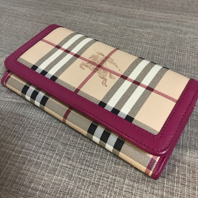 BURBERRY - 美品 BURBERRY 長財布の通販 by mii.mams's shop｜バーバリーならラクマ