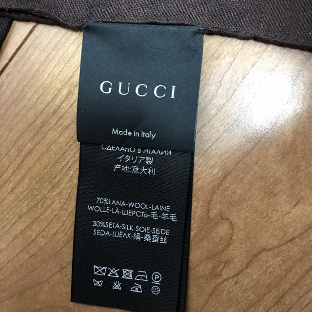 Gucci(グッチ)のみなちゅ様専用　GUCCI ストール レディースのファッション小物(ストール/パシュミナ)の商品写真