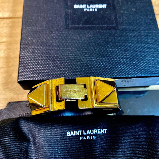 Saint Laurent(サンローラン)のSaint Laurent Parisブレスレット メンズのアクセサリー(ブレスレット)の商品写真