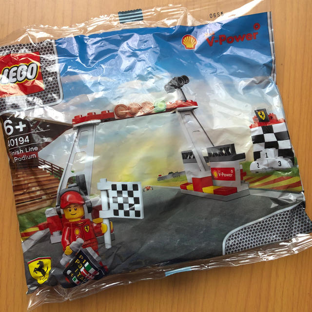 Lego(レゴ)のフェラーリ コラボレゴ セット エンタメ/ホビーのおもちゃ/ぬいぐるみ(模型/プラモデル)の商品写真