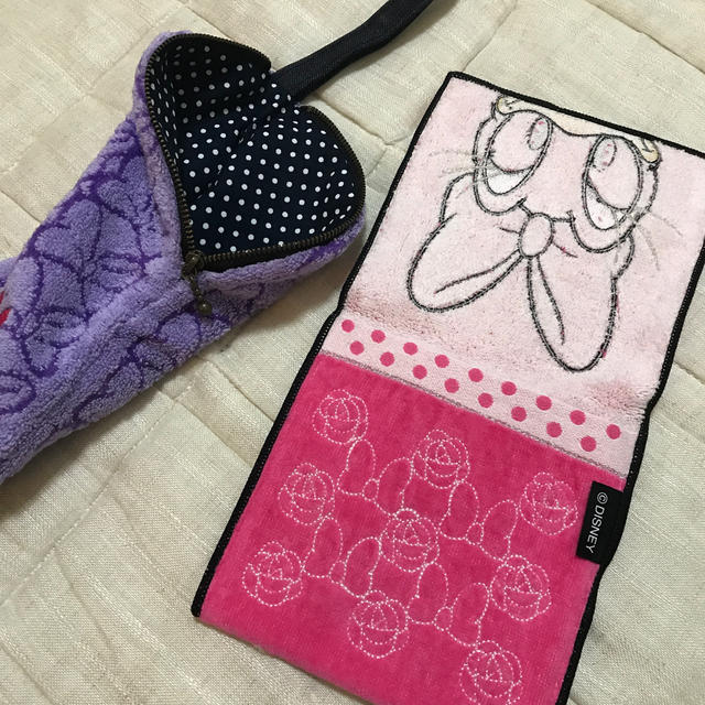 ANNA SUI(アナスイ)の専用　アナスイ  デイジー　ペットボトルカバー　 レディースのファッション小物(ポーチ)の商品写真