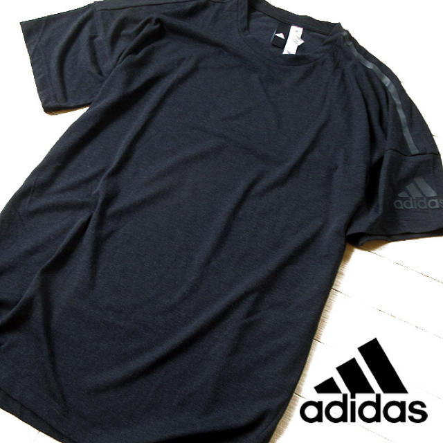 adidas(アディダス)の超美品 Oサイズ アディダス メンズ 半袖Tシャツ チャコール メンズのトップス(Tシャツ/カットソー(半袖/袖なし))の商品写真