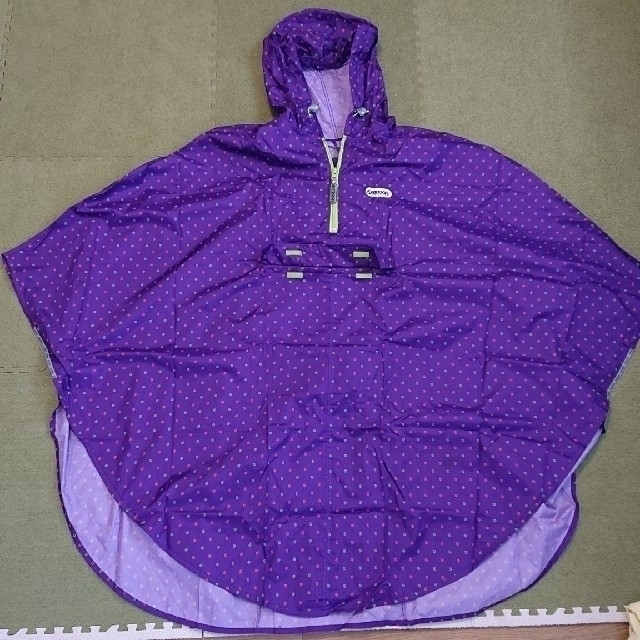 OUTDOOR PRODUCTS(アウトドアプロダクツ)のOUTDOOR  レインポンチョ 紫(パープル) freeサイズ レディースのファッション小物(レインコート)の商品写真