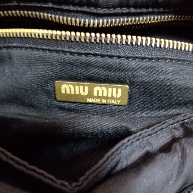 miumiu(ミュウミュウ)の♡chidorinさま専用♡ レディースのバッグ(ショルダーバッグ)の商品写真