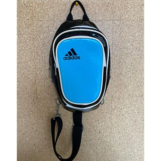 アディダス(adidas)のショルダーバッグ(ショルダーバッグ)