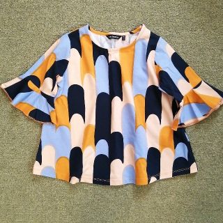 マリメッコ(marimekko)のマリメッコ新品カットソー　92-98センチ(Tシャツ/カットソー)