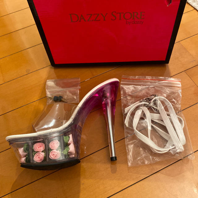 dazzy store(デイジーストア)のDAZZY STORE キャバサンダル　Lサイズ　used 美品 レディースの靴/シューズ(サンダル)の商品写真