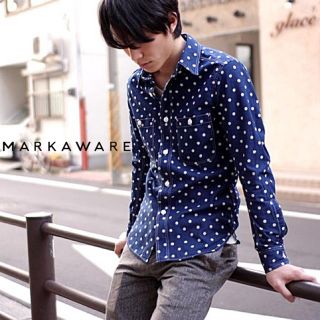 マーカウェア(MARKAWEAR)の【美品】MARKAWARE ポルカドットデニムシャツ 日本製(シャツ)