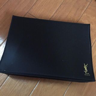 イヴサンローランボーテ(Yves Saint Laurent Beaute)のYSL BEAUTEミラー付きポーチ(その他)