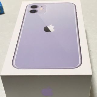 アイフォーン(iPhone)のiPhone 11 64GB(スマートフォン本体)