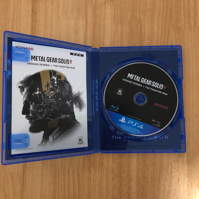 PlayStation4(プレイステーション4)のメタルギア ソリッド V グラウンド・ゼロズ ＋ ファントムペイン PS4 エンタメ/ホビーのゲームソフト/ゲーム機本体(家庭用ゲームソフト)の商品写真